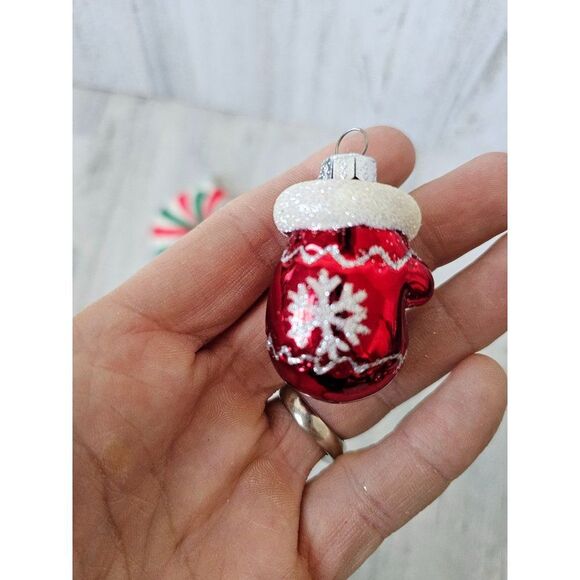 Peppermint glass vintage ornament candy mittens gloves set Xmas tree - Picture 2 of 11